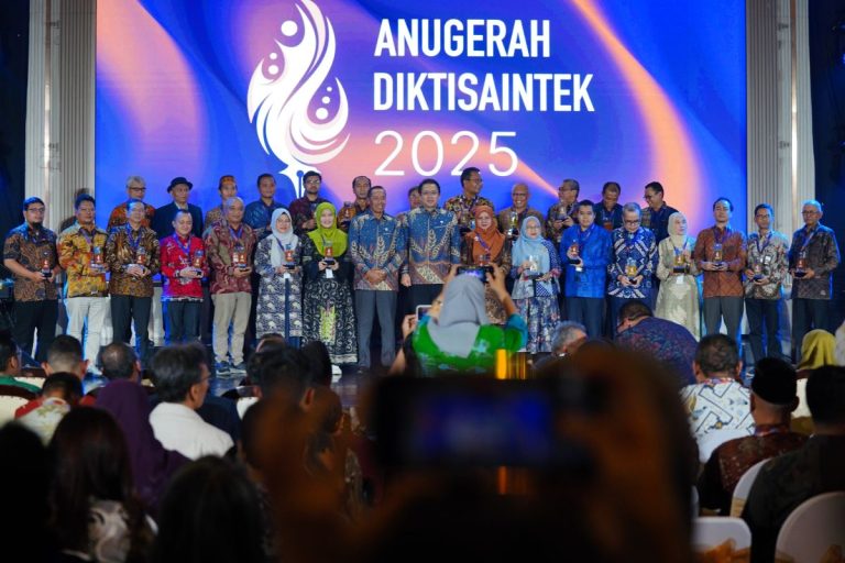 ITB Raih Lima Penghargaan Anugerah Diktisaintek 2025