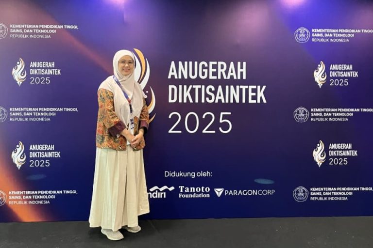 Dari Riset hingga Pengabdian, Dosen Oseanografi ITB Raih Penghargaan pada Anugerah Diktisaintek 2025