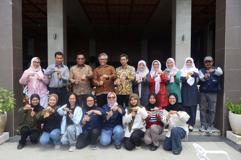 ITB Perkuat Jejaring Pendidikan dan Riset di Maluku melalui Kunjungan Kerja Rektor ke Ambon