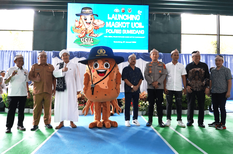 ITB Hadiri Peresmian Maskot Ucil, Dukung Pelestarian Ubi Cilembu di Sumedang