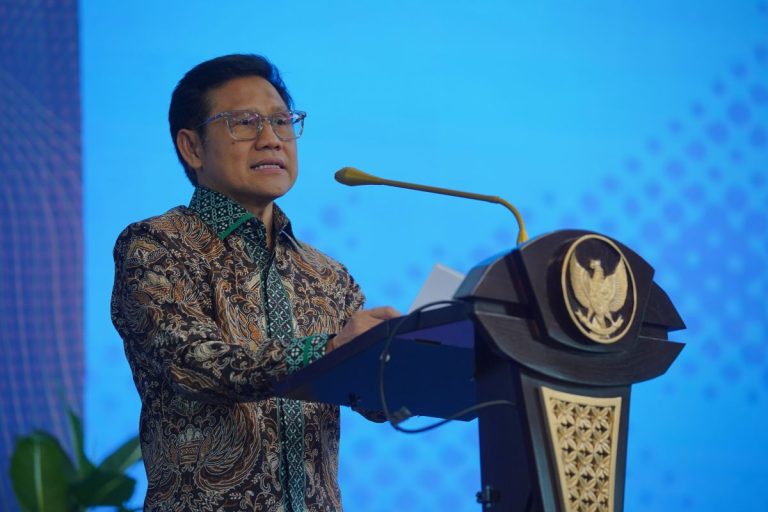 Menko Muhaimin Hadiri Studium Generale ITB Bahas Indonesia Naik Kelas