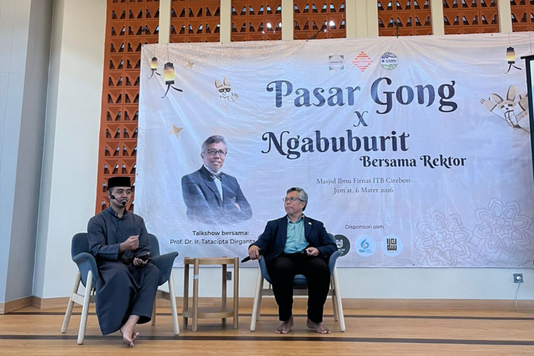 Rektor ITB Ajak Mahasiswa Bangun Mental Juara Lewat Kajian Ramadan di Kampus Jatinangor dan Cirebon
