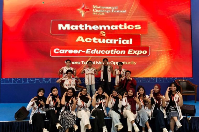 Peluang Karier Fleksibel Lulusan Matematika dan Aktuaria ITB Dihadirkan di Pameran MACE 2026