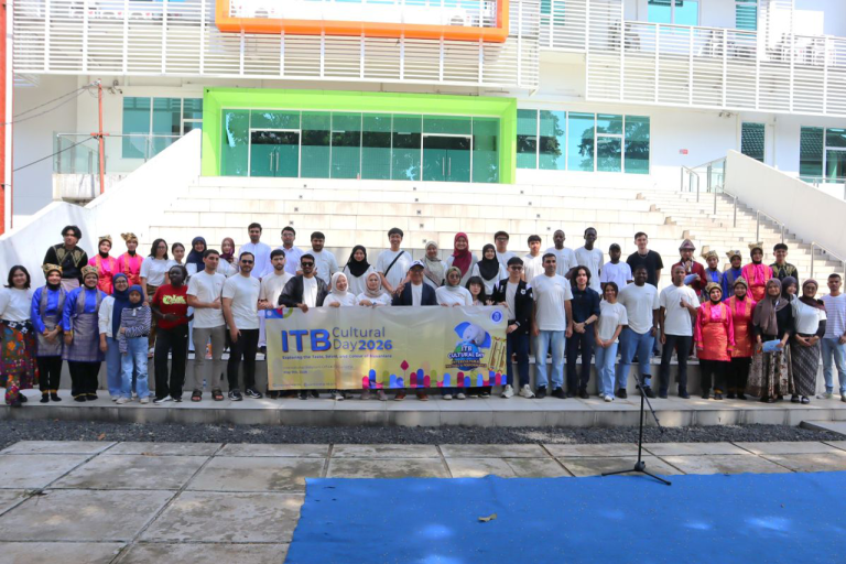 ITB Cultural Day 2026 Kenalkan Ragam Budaya Nusantara kepada Mahasiswa Internasional