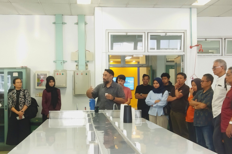 SITH ITB Bedah Rahasia Sains di Balik Nikmatnya Secangkir Kopi dalam Seminar dan Lokakarya “More Than Coffee”