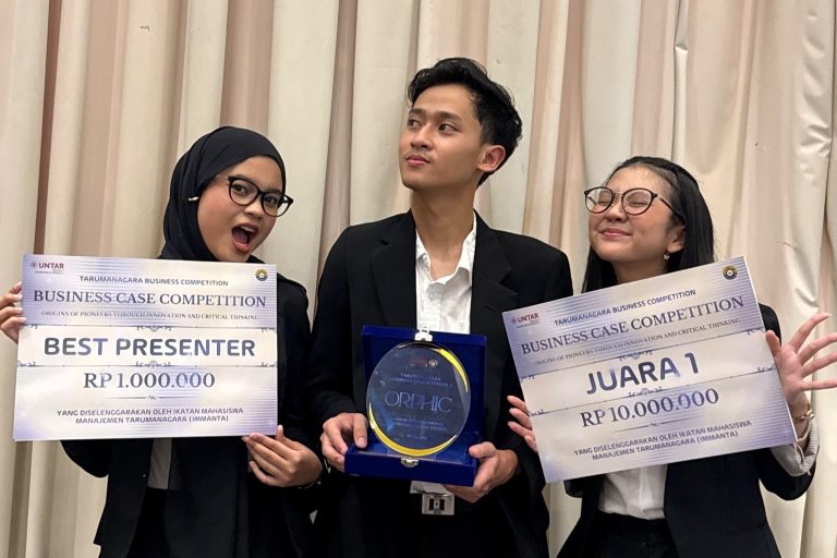 Rancang Strategi Pengembangan Skala Perusahaan, Tim Mahasiswa ITB Juara 1 Kompetisi Bisnis Nasional