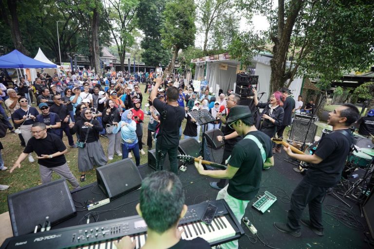 Keseruan Alumni Bernada: Momen Pulang Kampus ke ITB hingga Ruang Kreasi Bersama