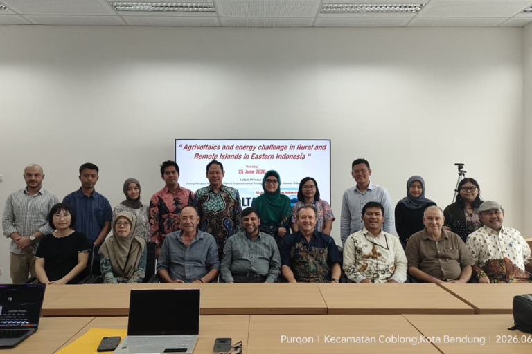 ITB dan Murdoch University Australia Perkuat Kolaborasi Riset Agrivoltaics untuk Indonesia Timur