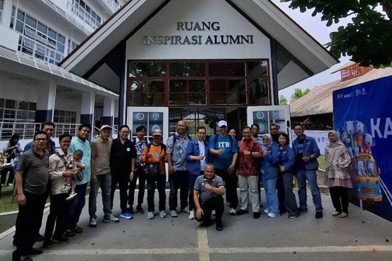 Labtek XV dan Ruang Inspirasi Alumni, Wujud Komitmen Kimia ITB pada Pendidikan dan Inovasi