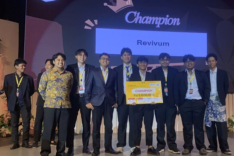 Mahasiswa Teknik Perminyakan ITB Raih Juara 1 Internasional, Bawa Inovasi Pengembangan Lapangan Migas Rendah Karbon