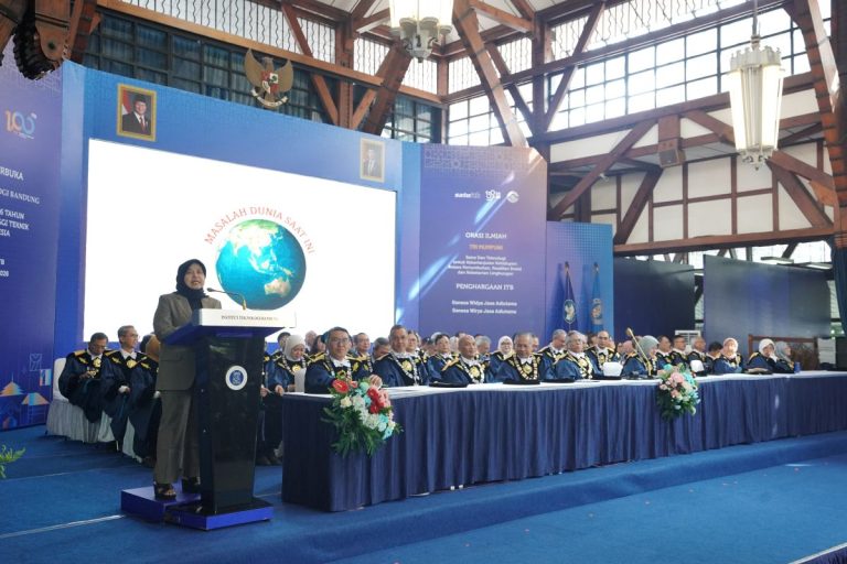Tri Mumpuni Soroti Sains, Teknologi, dan Kesadaran Kemanusiaan dalam Orasi Ilmiah Peringatan 106 Tahun PTTI
