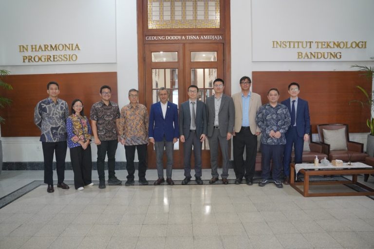 ITB dan Shanghai Microport Medbot Jalin Kerja Sama Pengembangan Riset Robotika Medis